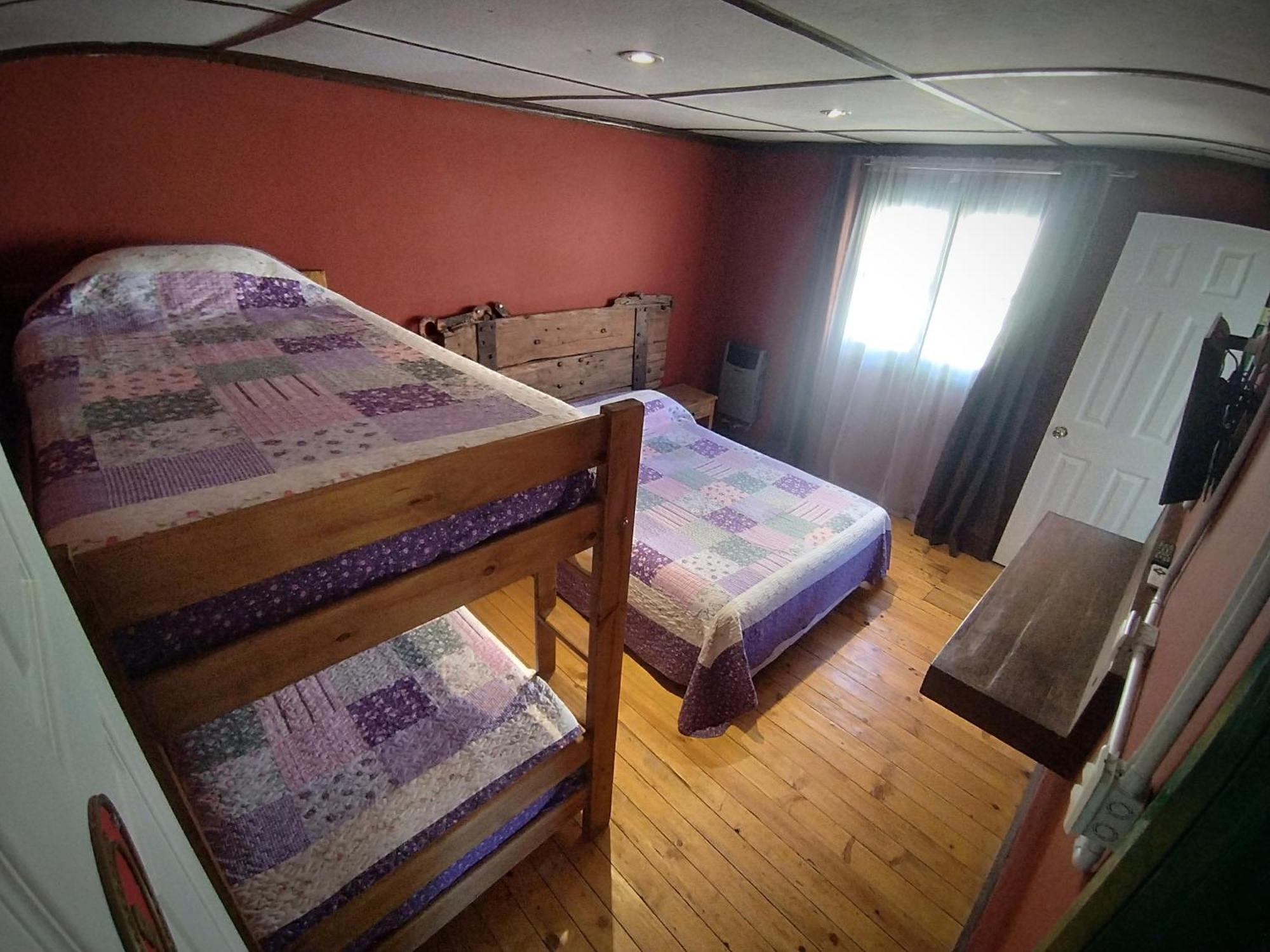 Hospedaje Lenas Del Tolosa Las Cuevas  Szoba fotó